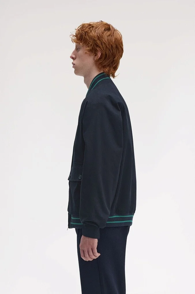 Бомбер Fred Perry Tennis Badge Bomber Jacket