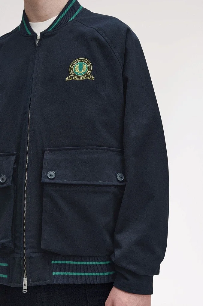 Бомбер Fred Perry Tennis Badge Bomber Jacket