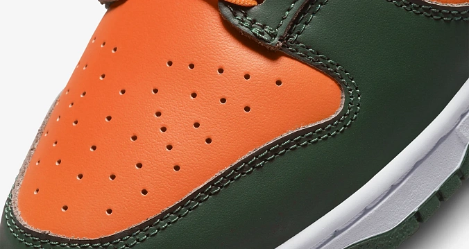 Кроссовки Nike Dunk Low Team Dark Green/Team Orange/White